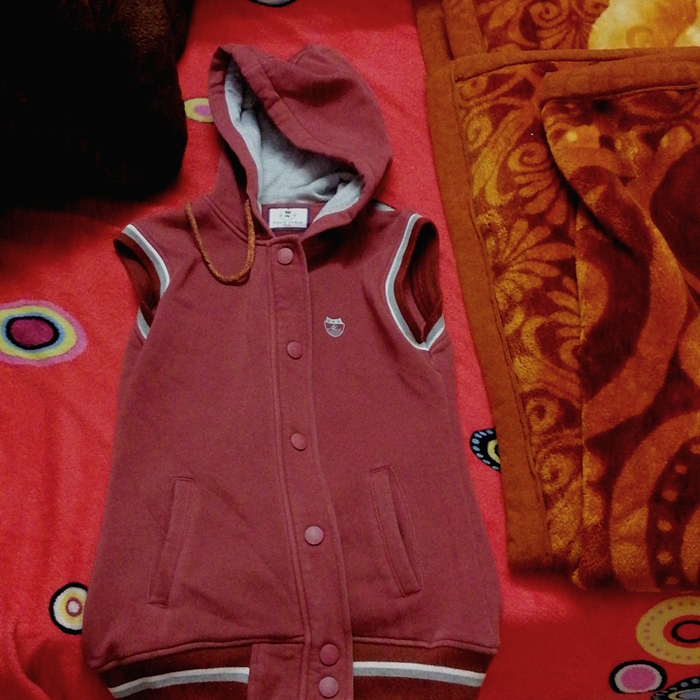 Monte carlo Half Jacket for winter wear - Picture 1 of 3